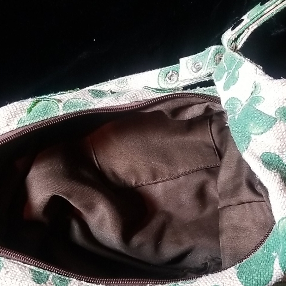 Leko London Soft Shamrock Shoulder/Crossbody Bag - Picture 8 of 8